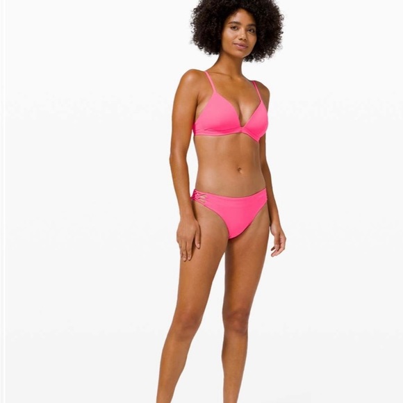 Lululemon Coastline mid rise medium bottom - Picture 1 of 6